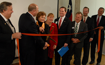 stories/dart_ribbon2012.jpg