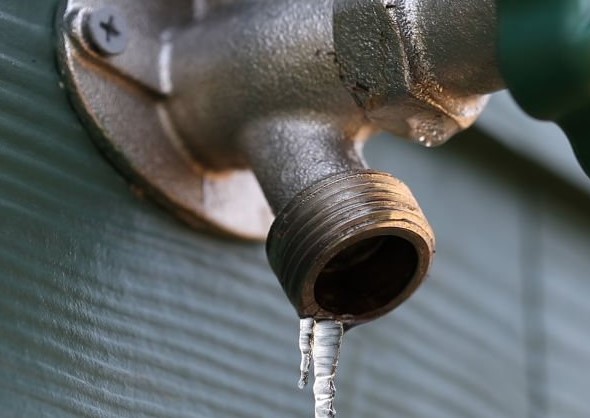stories/frozen-pipes.jpg
