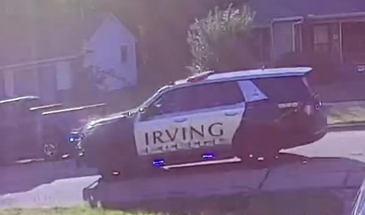 stories/irving-pursuit-103123.jpg