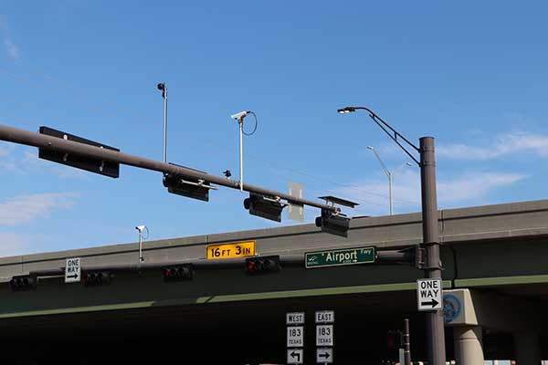stories/irving_airport_fwy.jpg