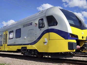 stories/silverline-train-dart.jpg