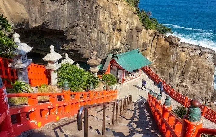 stories/udo-jingu.jpg