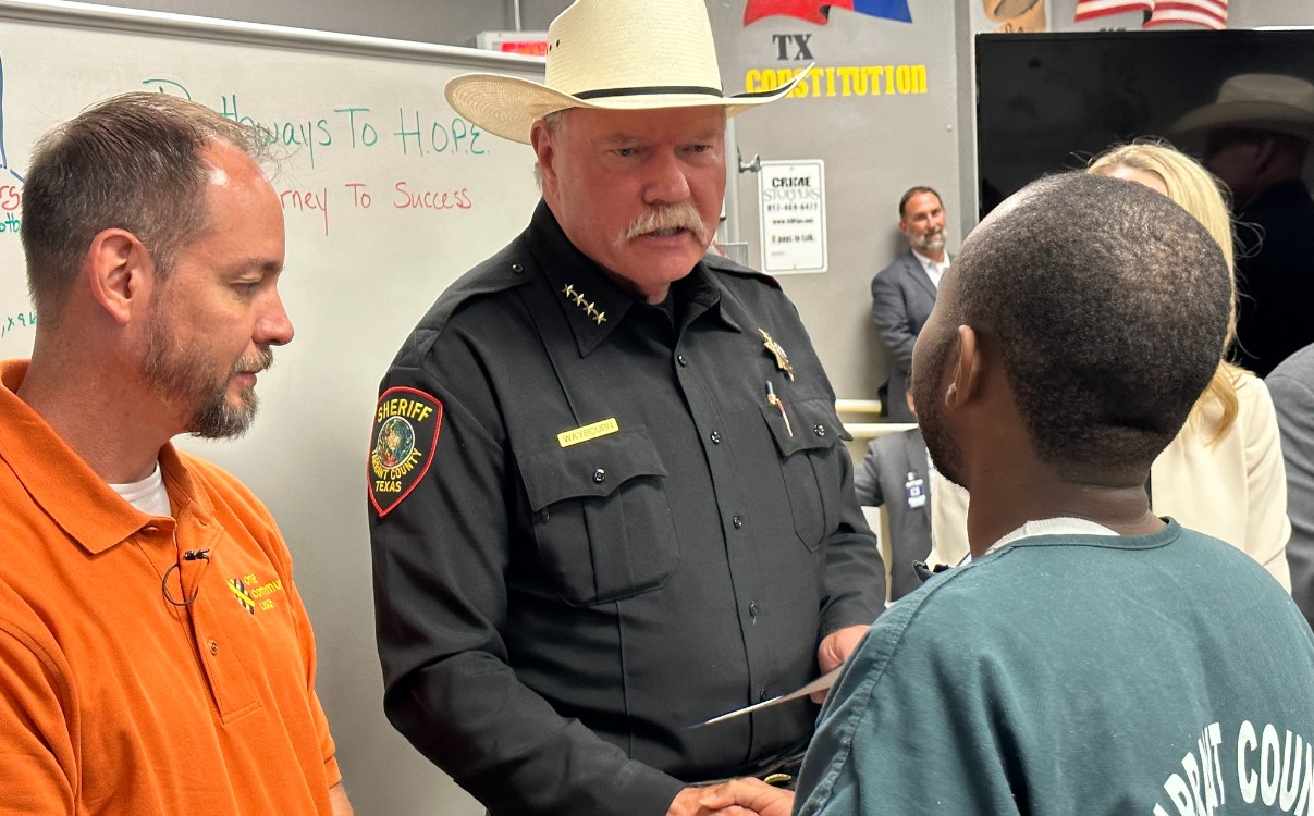 Tarrant County Sheriffâ€™s Office Hosts Pathways to H.O.P.E. Graduation, Empowering Inmates for Successful Reentry