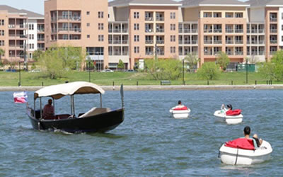Pedal Boat Rides Now Offered on Mandalay Canal and Lake Carolyn in Irving‏