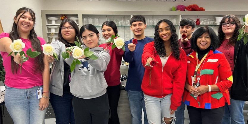 Nimitz High School Floral Design Students Head to Rose Bowl Parade for Once-in-a-Lifetime Opportunity