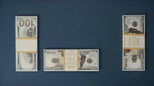 4 Tips to Get Started on the Road to Financial Freedom