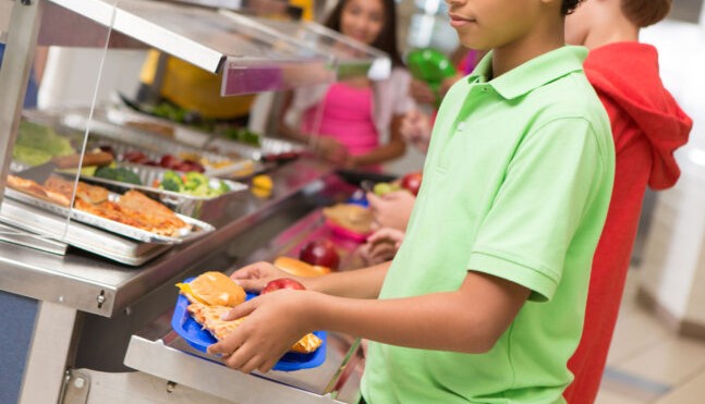Irving ISD to Provide Free Meals for All Students