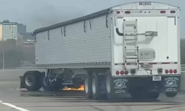 Dangerous Situation when 18-Wheeler Jack-Knfies and Catches Fire on I35E in Dallas